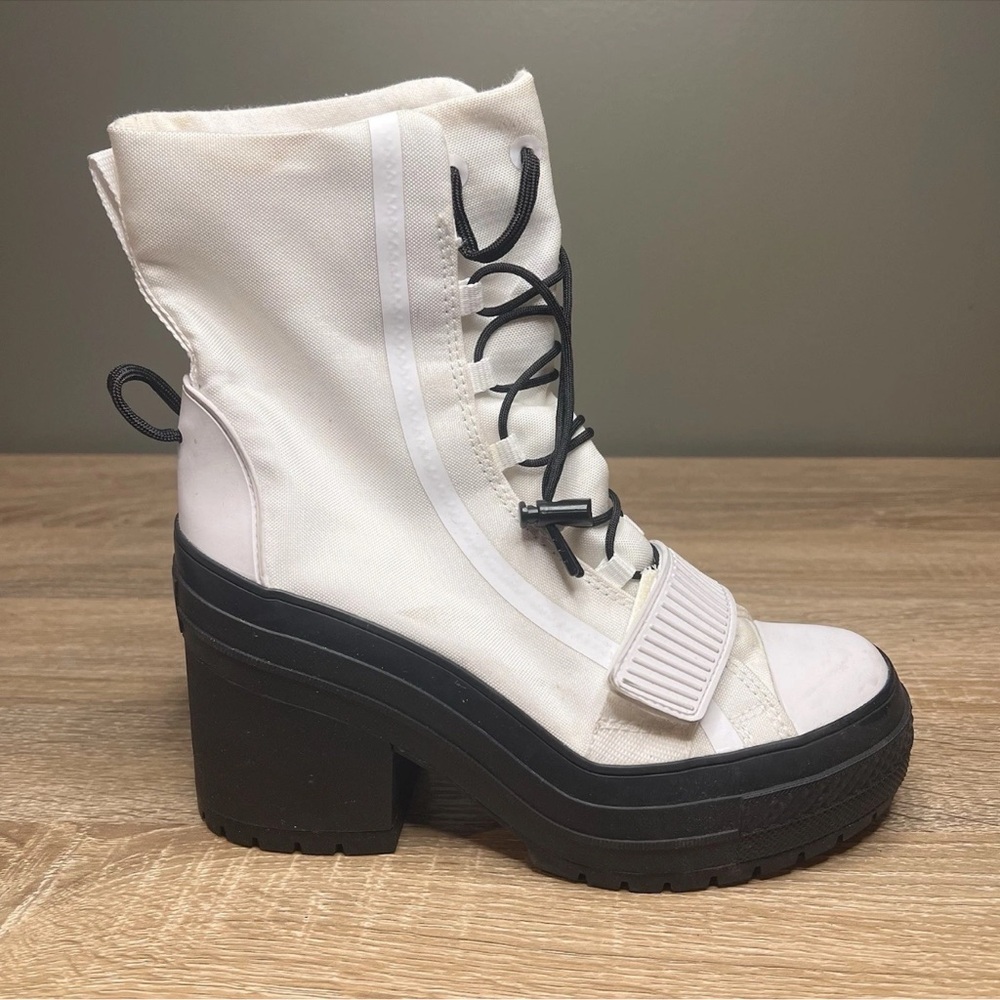 Converse Women’s Chuck Taylor All Star GR82 Extra-High Boots – Platform – Size 6 - Picture 3 of 6